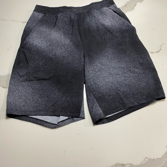 Lululemon Pace Breaker Out Of Mind Liner 9" Shorts - Picture 4 of 7